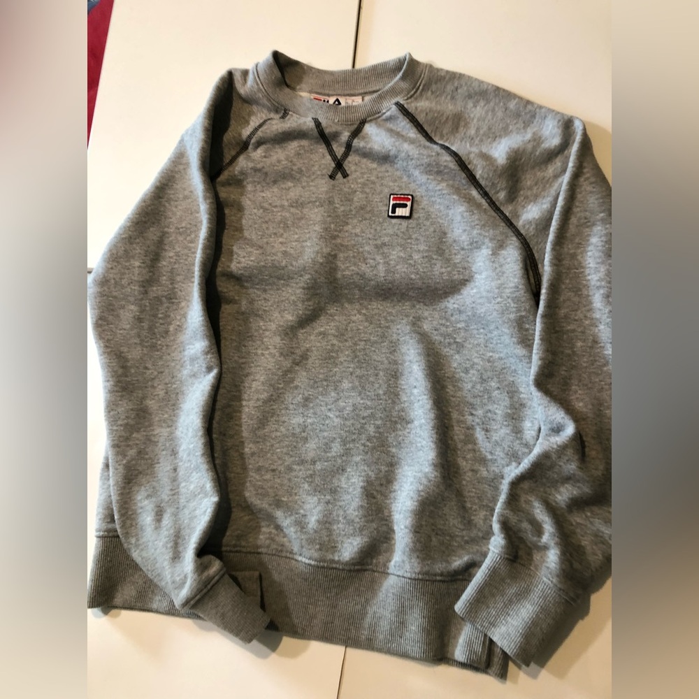 Fila Women's Sweatshirt Size Small Grey Long Sleeve Crewneck; Great Condition